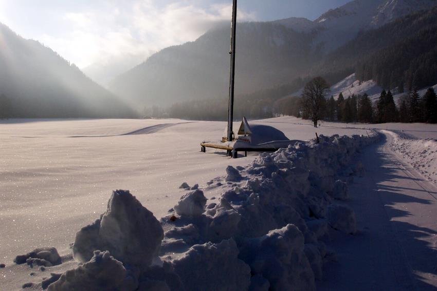 Blick auf unsere Winde Richtung Startplatz. Eine wunderschne Winterlandschaft!